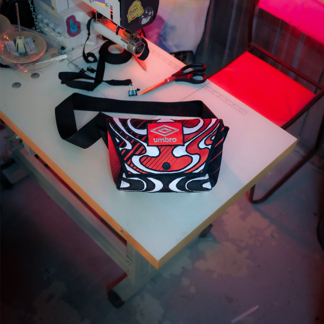 Umbro x Into Carry