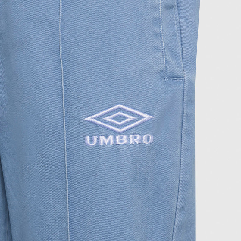 ラ*ン様 umbro mainroad driltop & pants size umbro mainroad driltop & pants size M - メルカリ