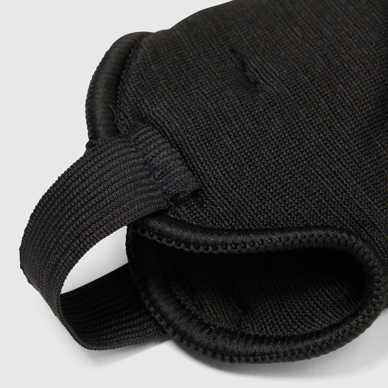 Neo Shin Guard With Sock